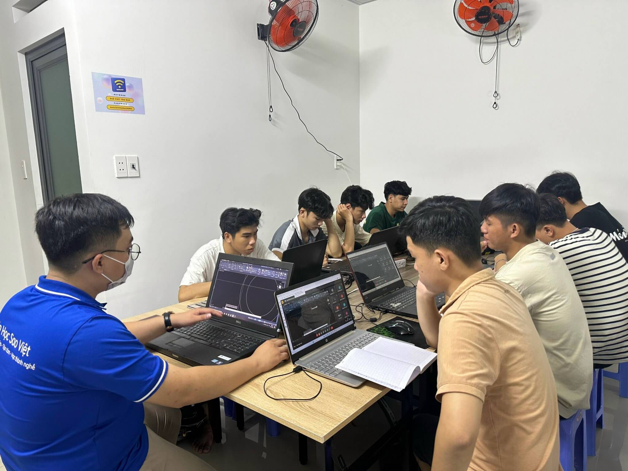 Cam kết chất lượng đầu ra khi học Illustrator tại Quận 7
