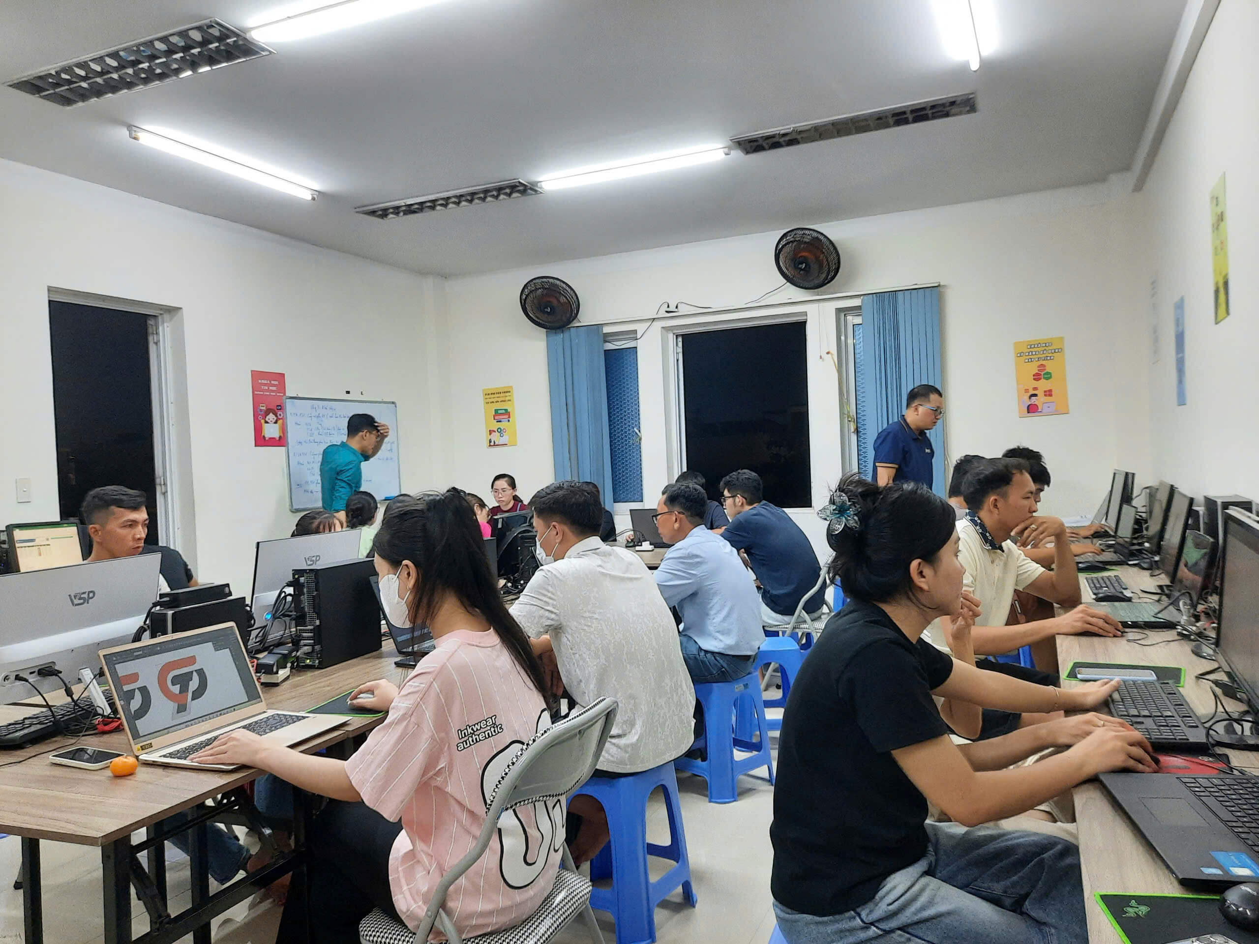 Lý Do Nên Chọn Tin Học Bắc Ninh Để Học CorelDRAW tại Bình Thạnh