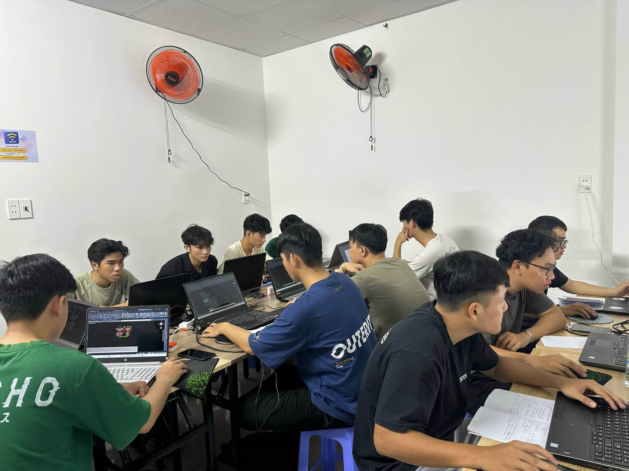 Hỗ Trợ Sau Khóa Học Tận Tình – Khóa Học Canva Tại Quận 6
