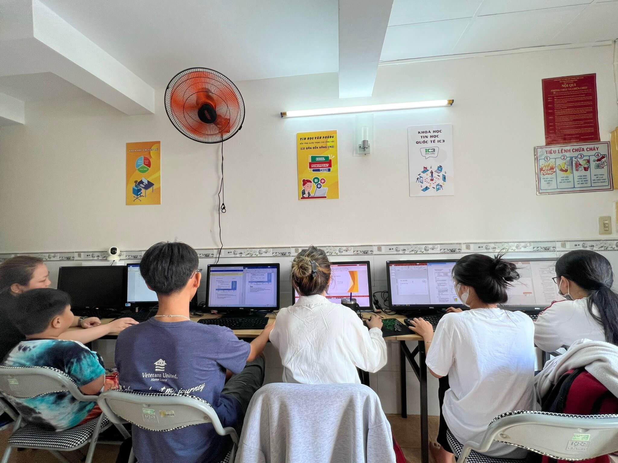 Khám Phá Các Khóa Học Thiết Kế Đồ Họa Đa Dạng Tại Tin Học Bắc Ninh Quận 6